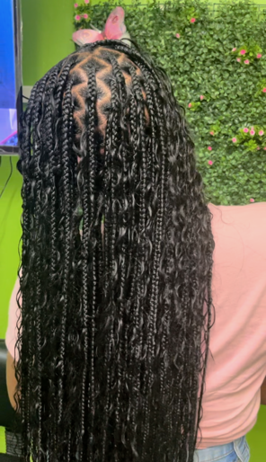 Knotless Braids: $150.00